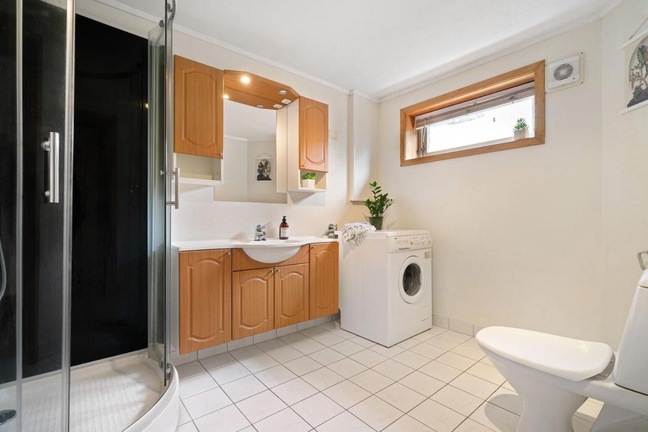 3 Room Apartment With Parking トロムソ エクステリア 写真
