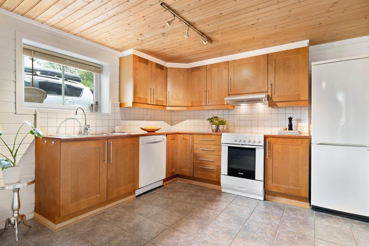 3 Room Apartment With Parking トロムソ エクステリア 写真